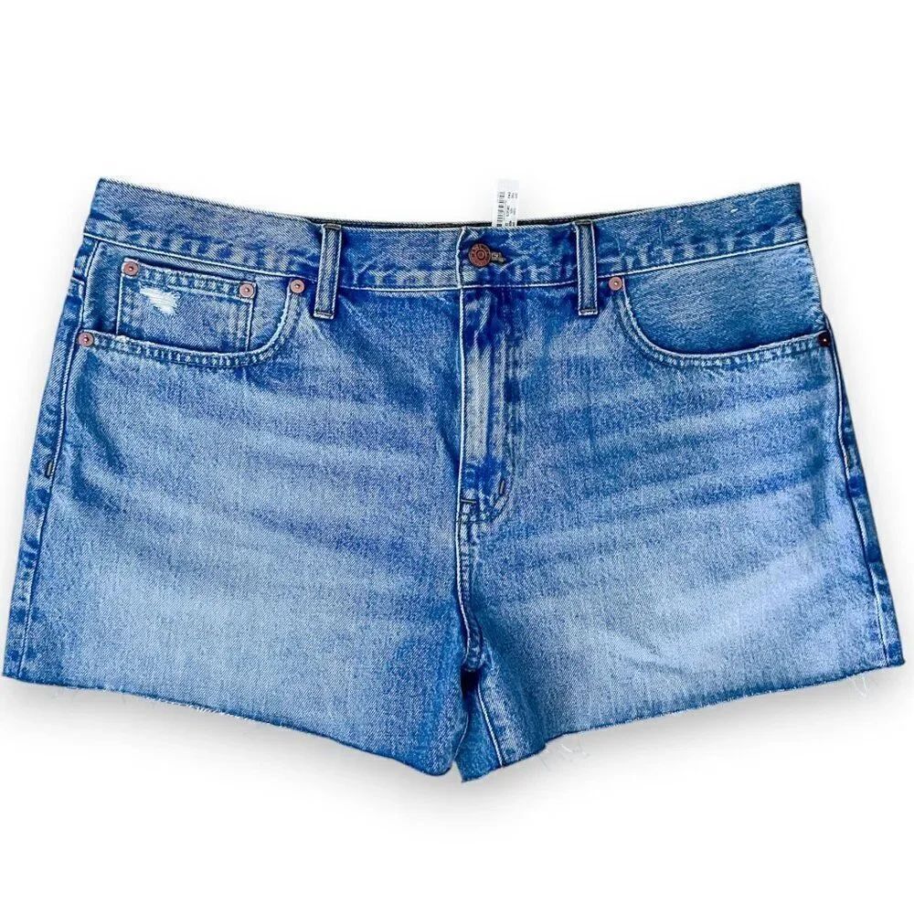 NWT! Madewell Relaxed Denim Shorts, Size 32 US 14
